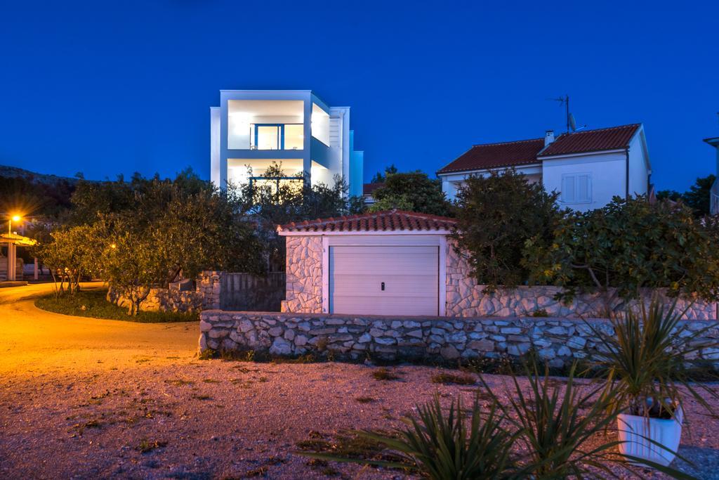 ז'אבוריץ' Apartments & Rooms Shark מראה חיצוני תמונה